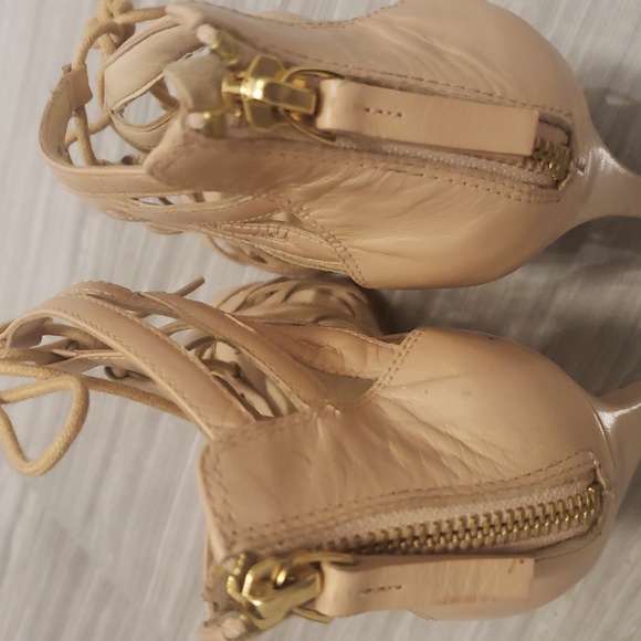 Blush Strappy Open Toe Booties Size 8.5 - Picture 3 of 9